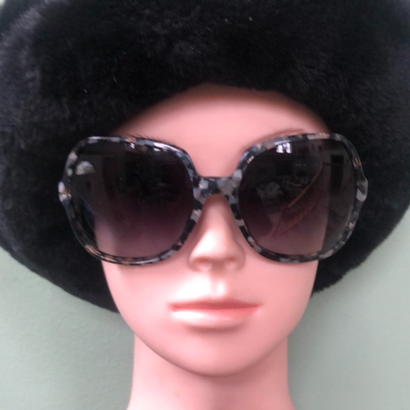 Dolce & Gabbana Oversized Sunglasses  GG4075 main image 4